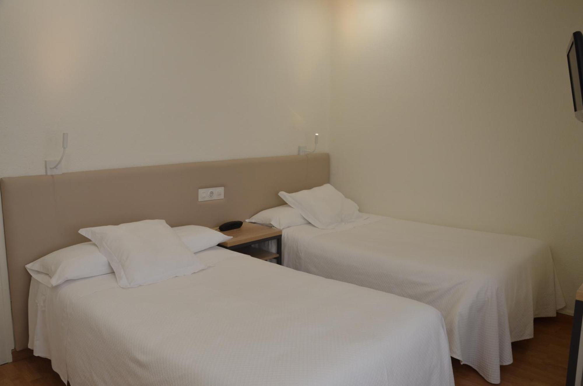 Hotel Balaguer 2*